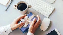 Livraison cadeaux clients